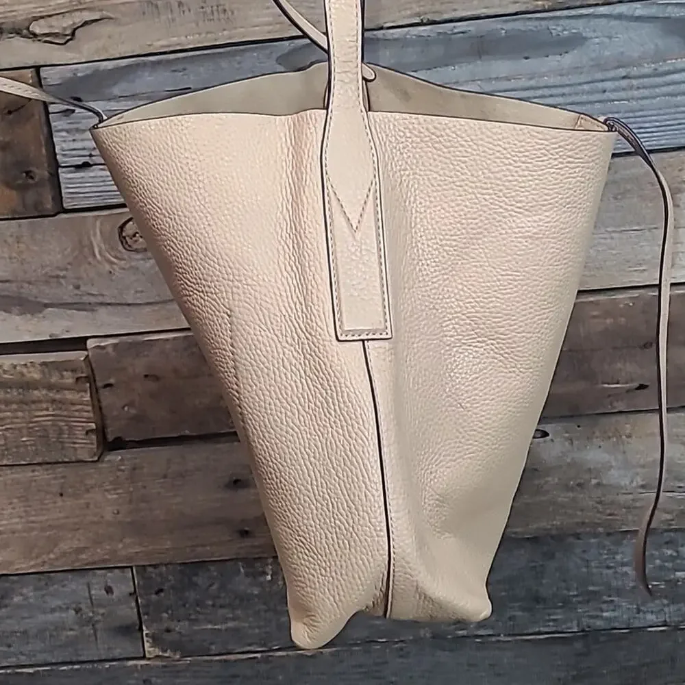 Michael Kors Junie Large Pebbled Leather Messenger Nude